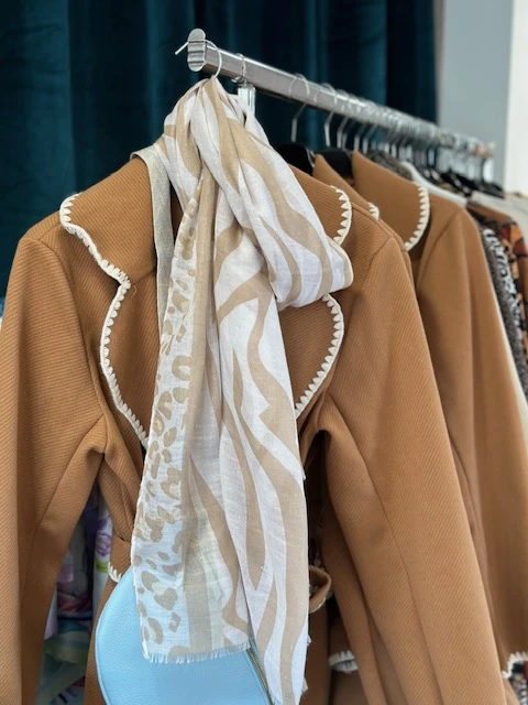 manteaux camel / beige